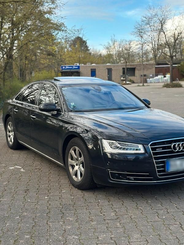Usata Audi A8 310 CV (228 kW) 2013 Blu Berlina