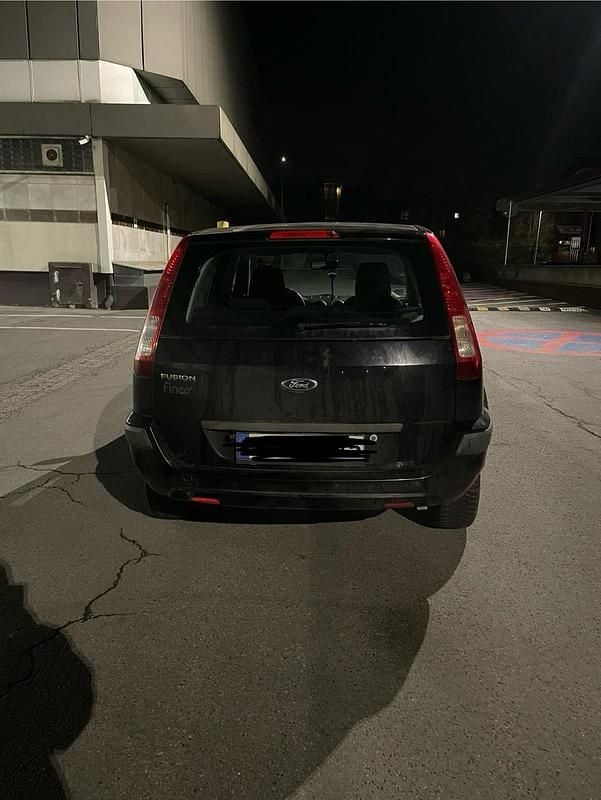 Gebraucht Ford Fusion 80 PS (58 kW) 2006 Schwarz Kleinwagen