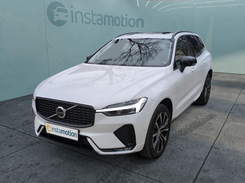 Gebraucht Volvo XC60 Plus 197 PS (144 kW) 2023 Weiß SUV