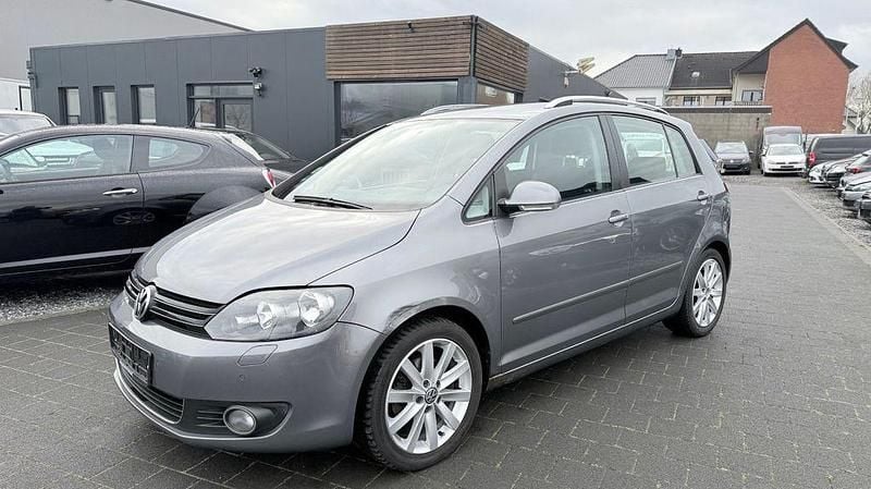 Grau Gebraucht 2009 VW Golf Highline Limousine | 2.700 € (Superpreis) - Bild 1/4