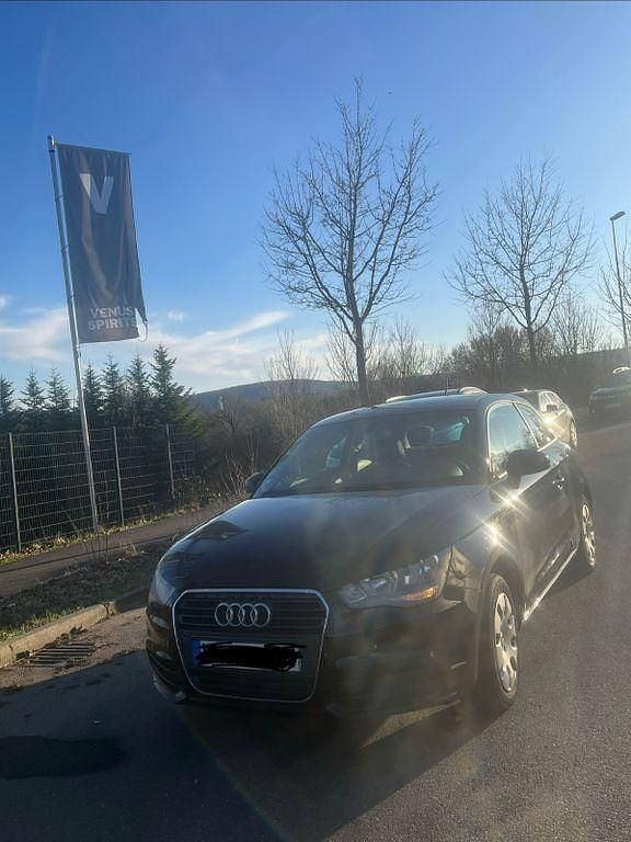 Gebraucht Audi A1 Ambition 122 PS (89 kW) 2011 Schwarz Kleinwagen