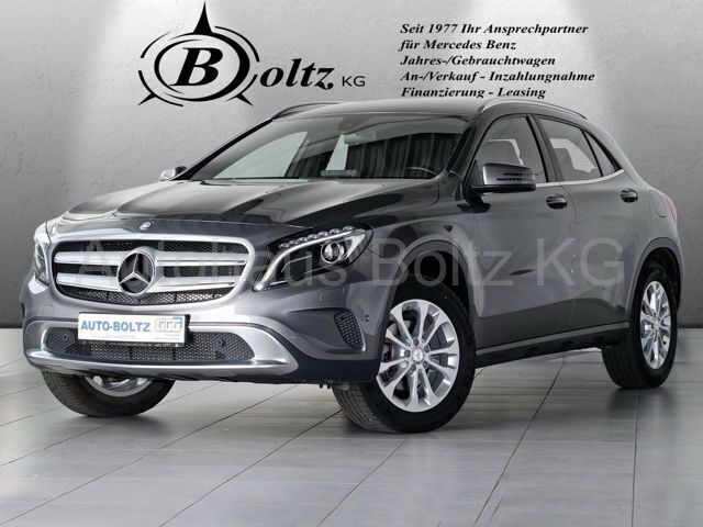 Grau Gebraucht 2016 Mercedes GLA180 Urban SUV | 19.999 € (Fairer Preis) - Bild 1/4