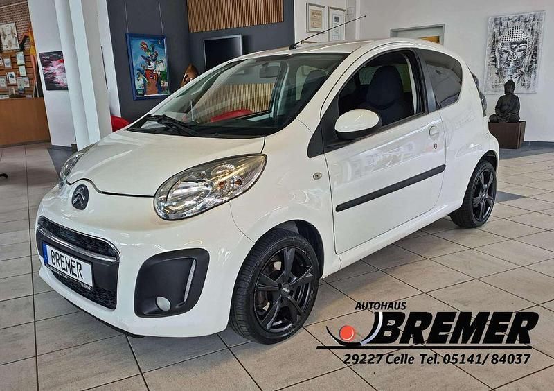 Weiss Gebraucht 2014 Citroën C1 SELECTION Kleinwagen | 4.450 € (Etwas zu teuer) - Bild 1/4