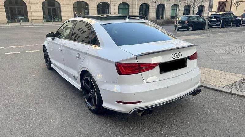Weiß Gebraucht 2015 Audi A3 S-Line Limousine | 14.990 € (Fairer Preis) - Bild 1/4