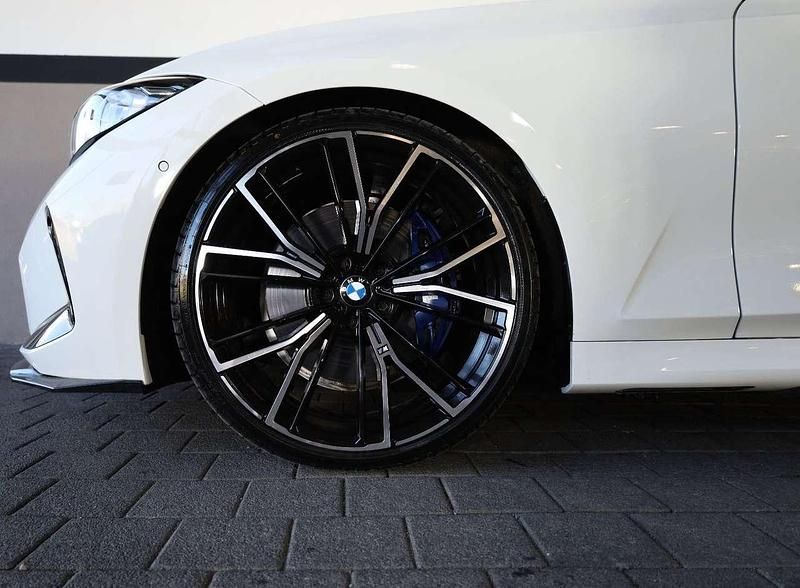 Gebraucht BMW 340 387 PS (284 kW) 2021 Alpinweiß iii (300) Limousine
