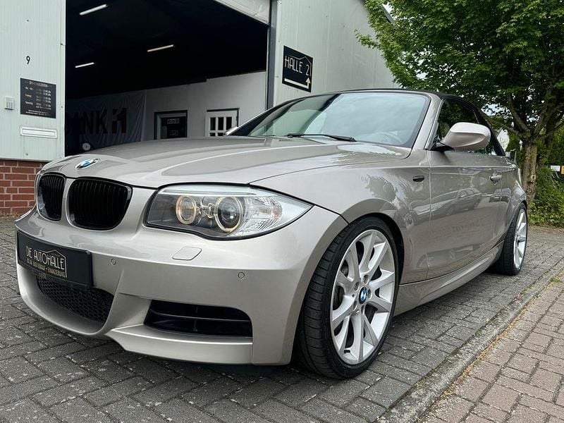 Gebraucht BMW 135 Cabriolet Advantage 306 PS (225 kW) 2013 Silber Cabrio
