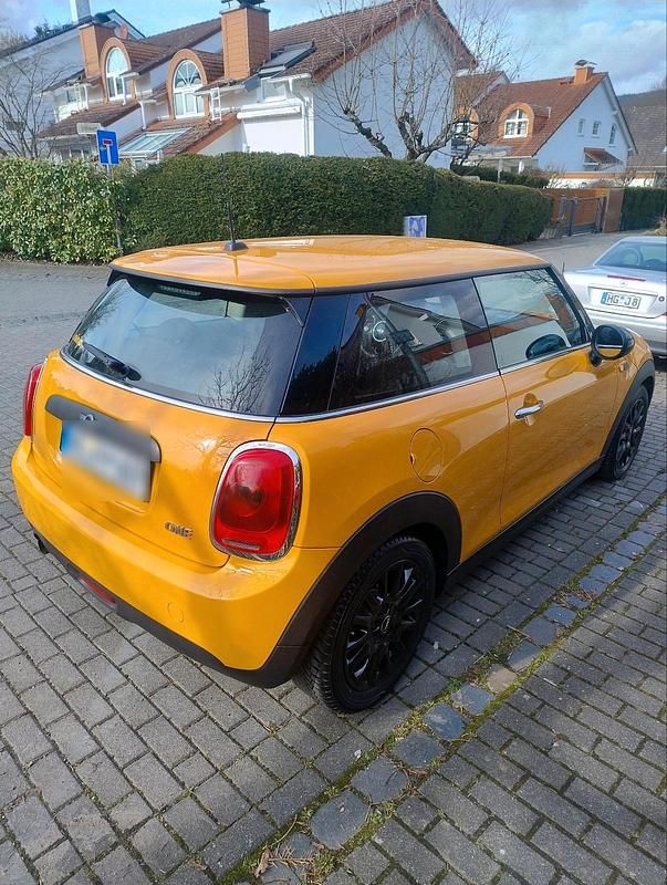 Gebraucht Mini ONE 102 PS (75 kW) 2015 Orange Kleinwagen