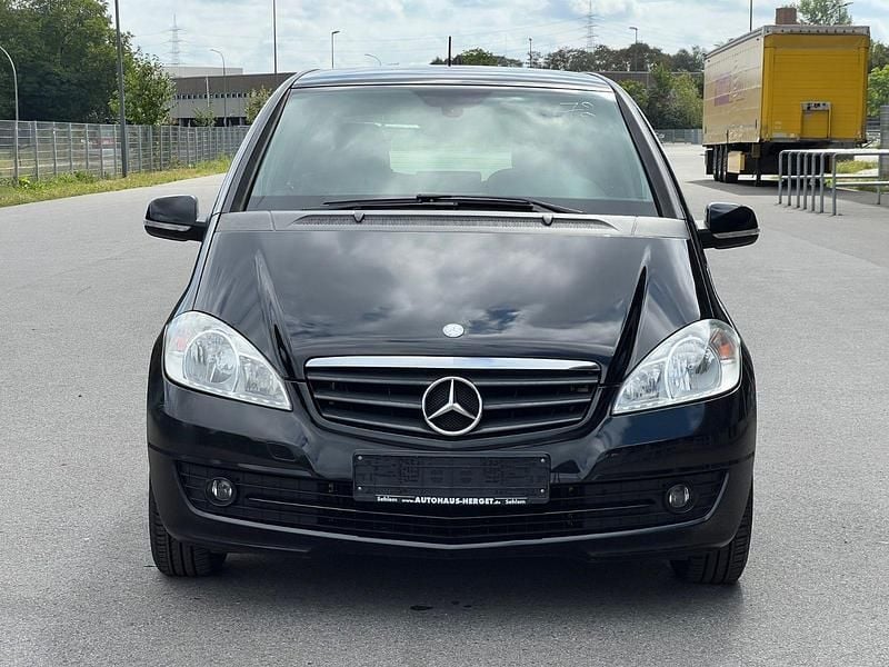 Schwarz Gebraucht 2009 Mercedes A150 Kleinwagen | 2.990 € (Guter Preis) - Bild 1/4