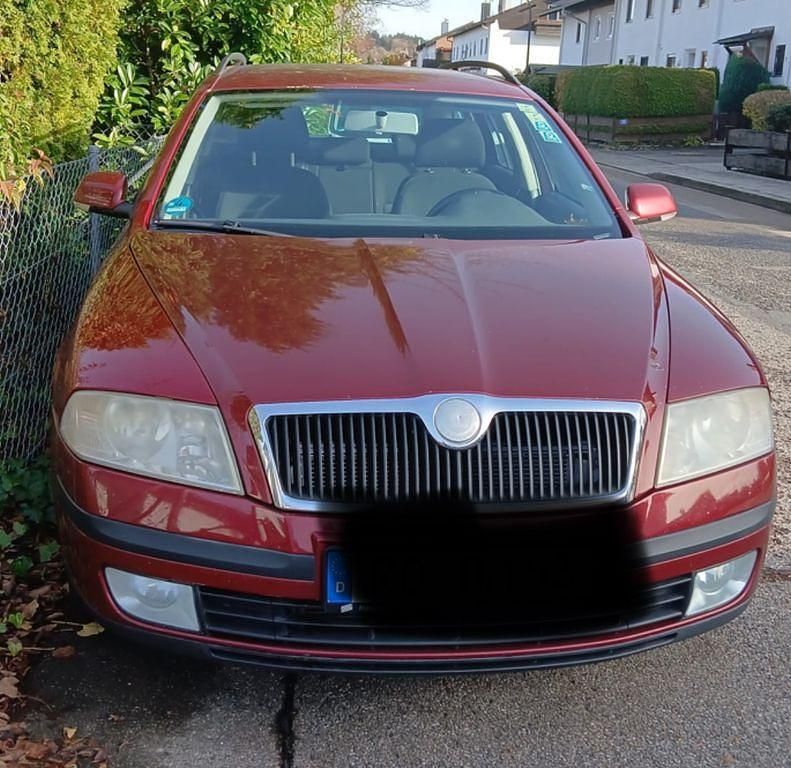 Schwarz Gebraucht 2008 Skoda Octavia Ambiente Kombi | 1.500 € (Superpreis) - Bild 1/2