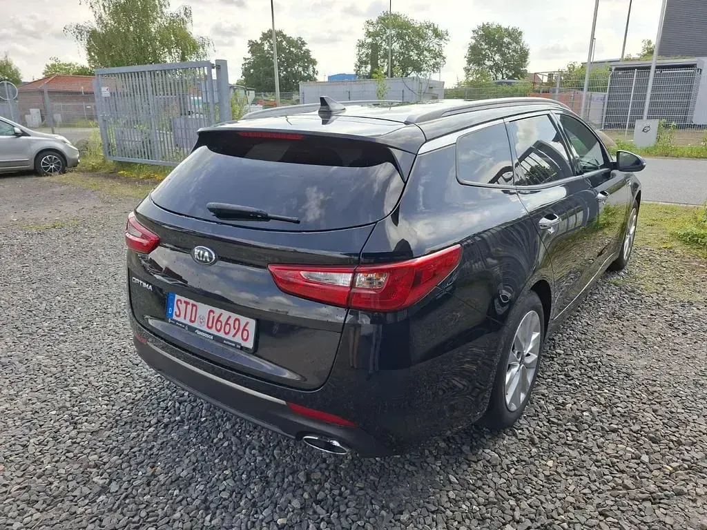 Gebraucht Kia Optima Vision 163 PS (119 kW) 2017 Schwarz Kombi