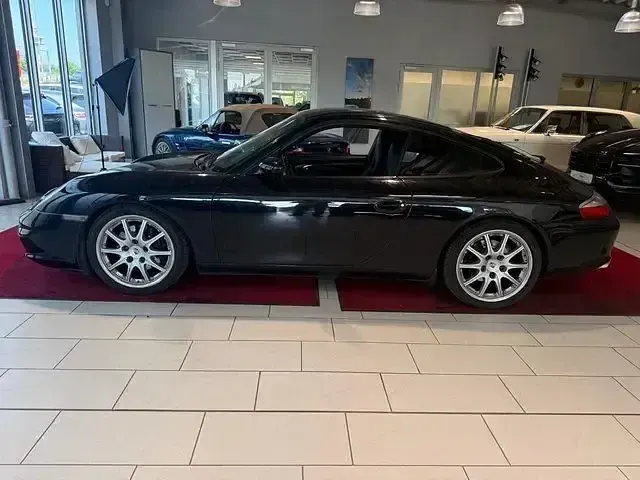 Gebraucht Porsche 911 Carrera 320 PS (235 kW) 2002 Schwarz Coupé