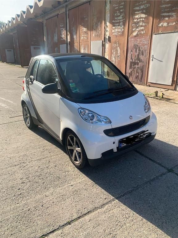 Schwarz Gebraucht 2011 Smart ForTwo Cabrio Pure Cabrio | 4.900 € (Fairer Preis) - Bild 1/3