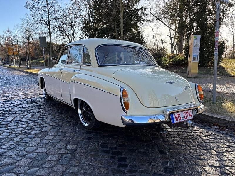 Gebraucht Wartburg 311 45 PS (33 kW) 1965 Beige Limousine