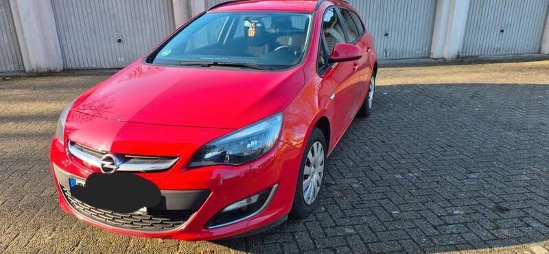 Rot Gebraucht 2013 Opel Astra Sport Kombi | 5.400 € (Guter Preis) - Bild 1/4