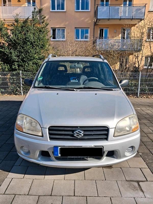 Gebraucht Suzuki Ignis 78 PS (57 kW) 2001 Silber Kleinwagen