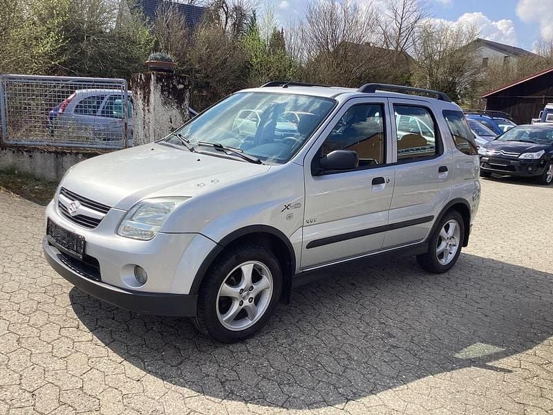 Second-hand Suzuki Ignis 94 CP (69 kW) 2008 Argintiu Hatchback