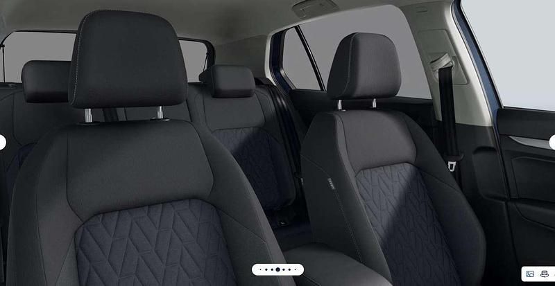 Gebraucht VW Golf VIII Life 116 PS (85 kW) 2024 Waehlbar Kombi