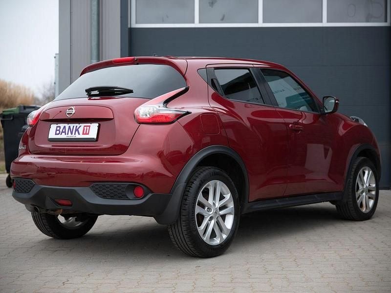 Gebraucht Nissan Juke Acenta 117 PS (86 kW) 2016 Rot SUV