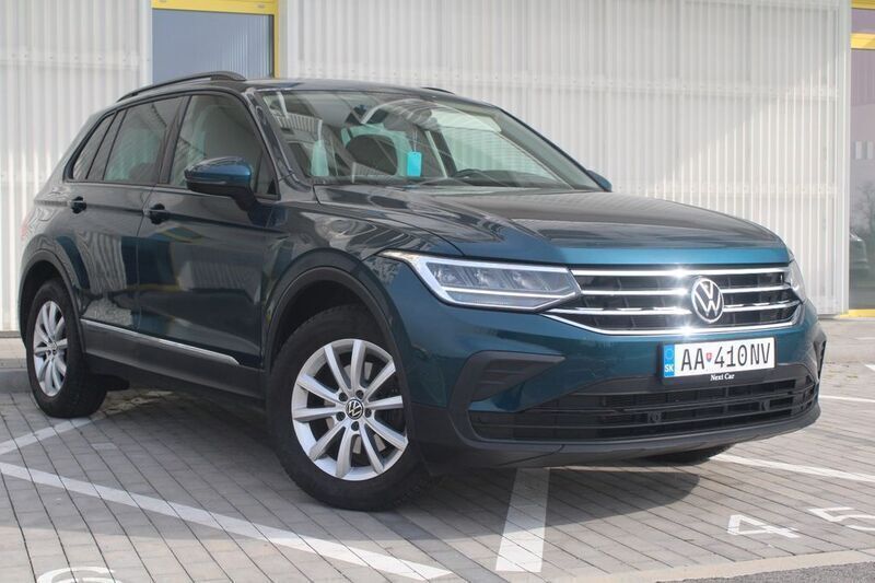 Blau Gebraucht 2020 VW Tiguan Life SUV | 23.370 € (Fairer Preis) - Bild 1/4