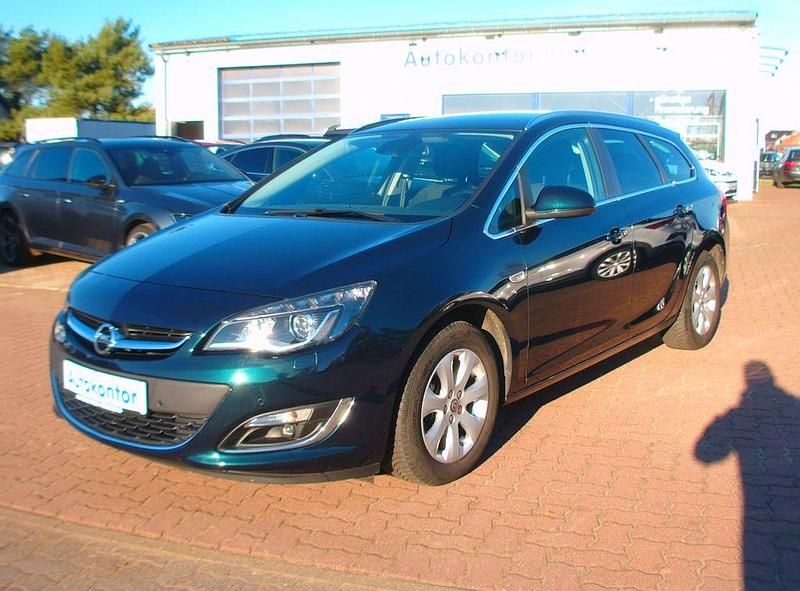 Gebraucht Opel Astra Exklusiv 120 PS (88 kW) 2016 Grün Kombi