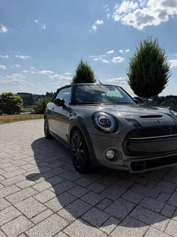 Gebraucht Mini Cooper S Cabriolet 192 PS (141 kW) 2019 Grau Cabrio