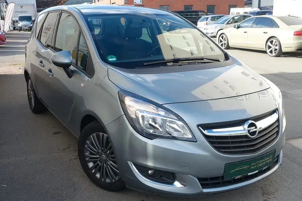 Gebraucht Opel Meriva Active 120 PS (88 kW) 2014 Silber Van / Kleinbus