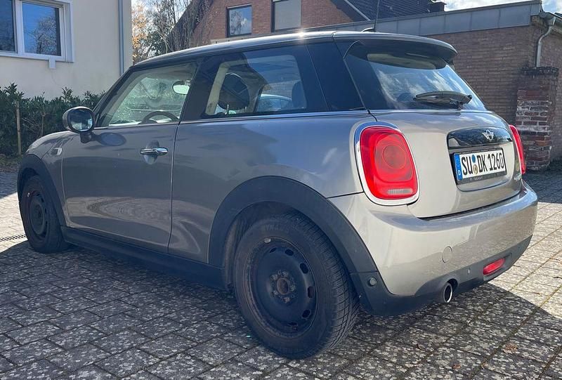 Gebraucht Mini Cooper Chili 136 PS (100 kW) 2017 Silber Kleinwagen