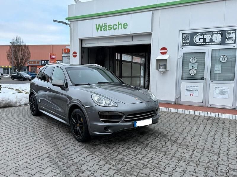 Gebraucht Porsche Cayenne 245 PS (180 kW) 2012 Grau SUV