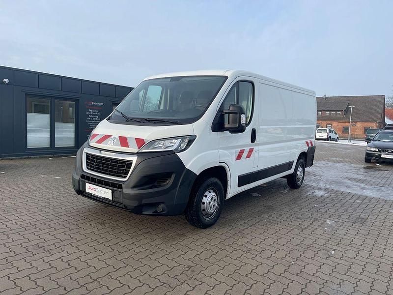 Blanc banquise Gebraucht 2020 Peugeot Boxer Premium Van | 15.300 € (Superpreis) - Bild 1/4
