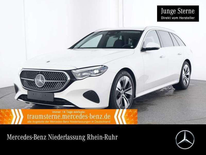Weiß Gebraucht 2024 Mercedes E300 Avantgarde Limousine | 48.990 € (Superpreis) - Bild 1/3
