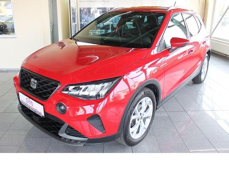 Rot Gebraucht 2021 Seat Arona FR-Line SUV | 12.555 € (Guter Preis) - Bild 1/4