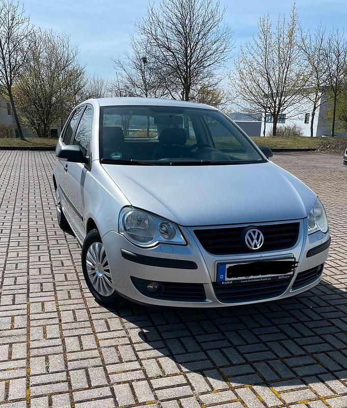 Gebraucht VW Polo 70 PS (51 kW) 2007 Silber Kleinwagen