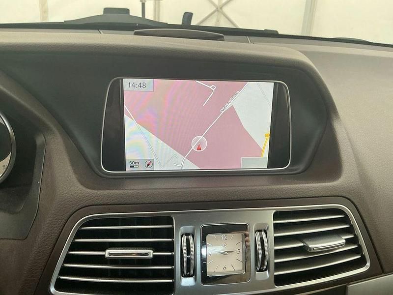 Gebraucht Mercedes E220 170 PS (125 kW) 2014 Schwarz Limousine