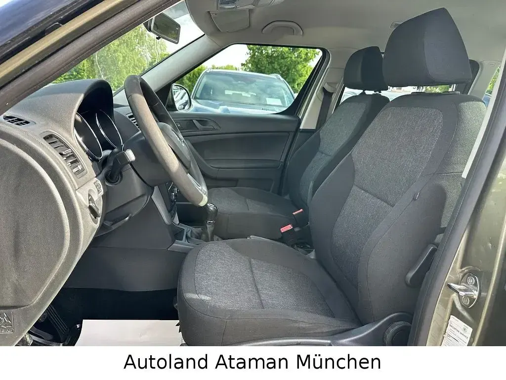 Gebraucht Skoda Yeti Active 110 PS (80 kW) 2014 Grün SUV