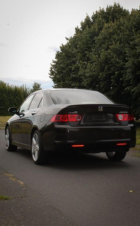 Braun Gebraucht 2006 Honda Accord Comfort Limousine | 5.499 € (Teuer) - Bild 1/4