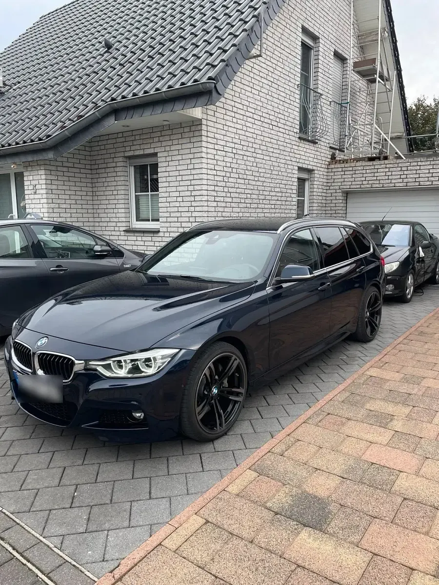 Gebraucht BMW 340 Luxury Line 326 PS (239 kW) 2016 Blau Kombi