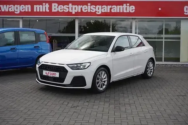 Gebraucht Audi A1 Ambiente 2022 Weiss SUV