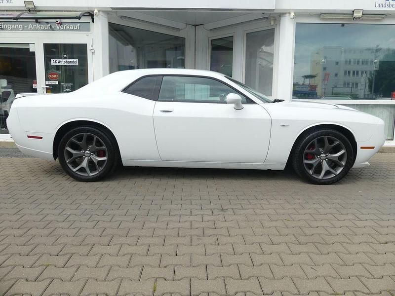 Gebraucht Dodge Challenger 309 PS (227 kW) 2016 Weiß Coupé