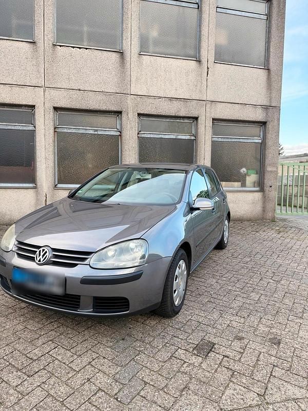 Gebraucht VW Golf V 80 PS (58 kW) 2004 Grau Kleinwagen