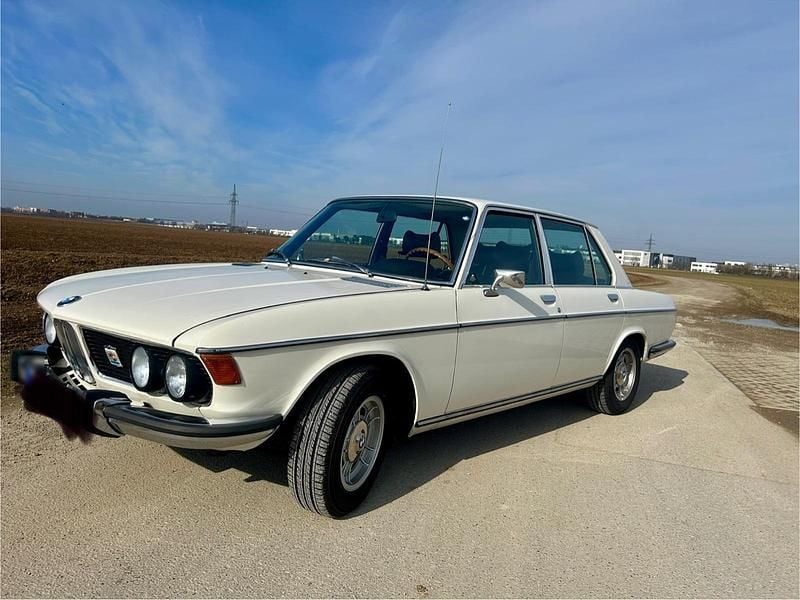 Gebraucht BMW 2500 150 PS (110 kW) 1973 Weiß Limousine