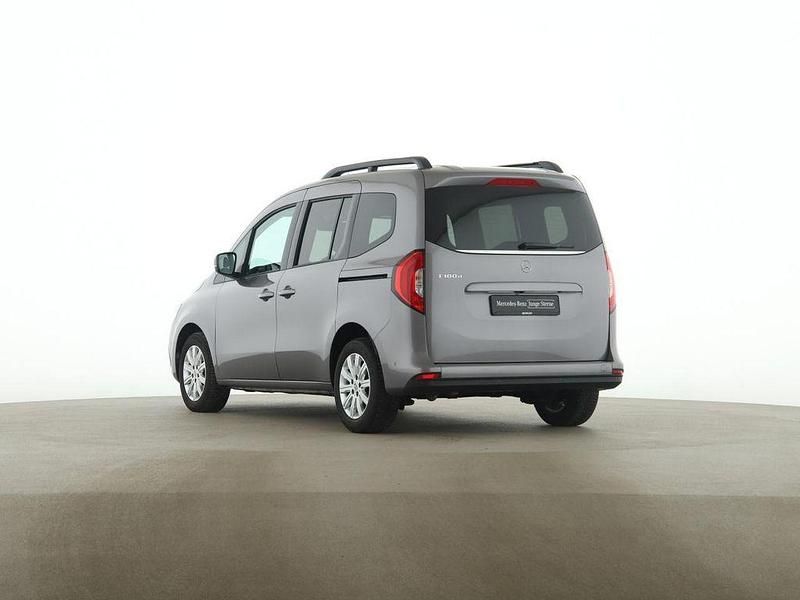 Gebraucht Mercedes T180 Progressive 116 PS (85 kW) 2024 Grau Van / Kleinbus