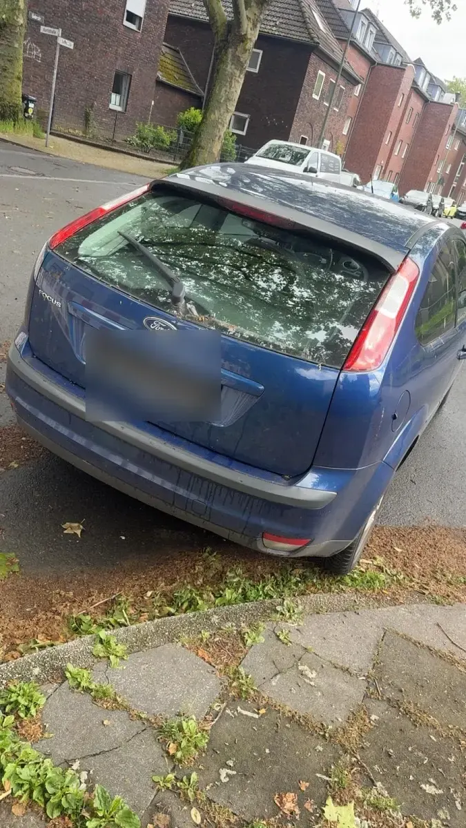 Gebraucht Ford Focus 100 PS (73 kW) 2007 Blau Kleinwagen