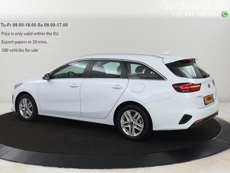 Usado Kia Ceed 140 HP (102 kW) 2020 Branco Citadino