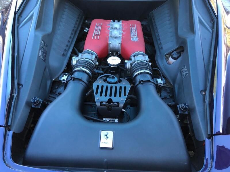 Schwarz Gebraucht 2011 Ferrari 458 | 132.000 € - Bild 1/4