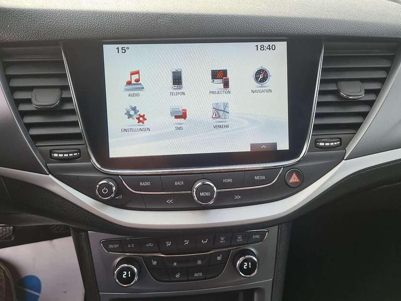 Gebraucht Opel Astra Edition 110 PS (80 kW) 2019 Onyx schwarz Kombi