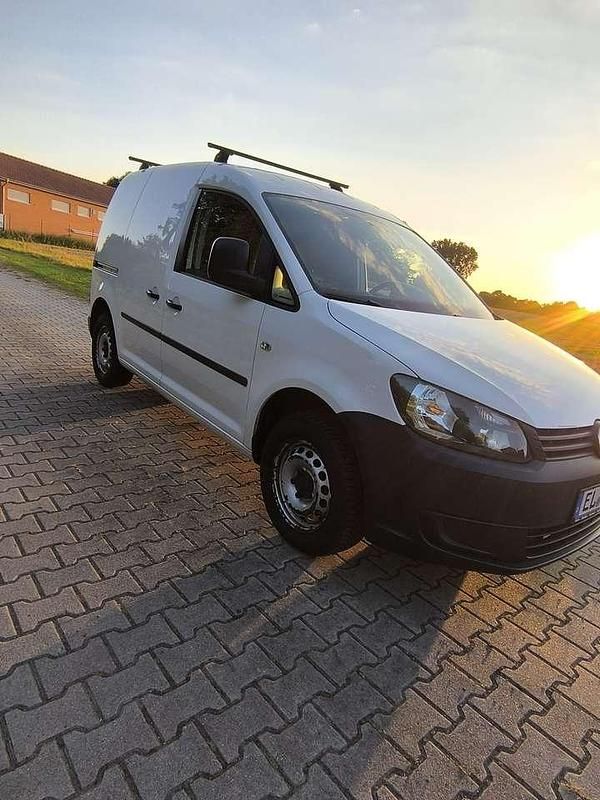 Weiß Gebraucht 2014 VW Caddy Van / Kleinbus | 8.250 € (Fairer Preis) - Bild 1/4