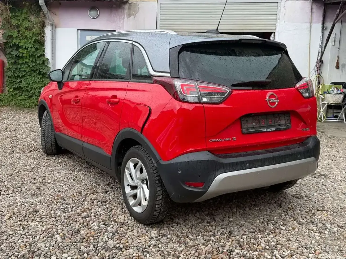 Gebraucht Opel Crossland X 131 PS (96 kW) 2017 Pull me over red SUV