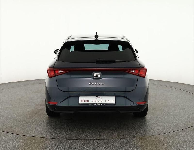 Gebraucht Seat Leon ST Style 150 PS (110 kW) 2022 Grau Kombi