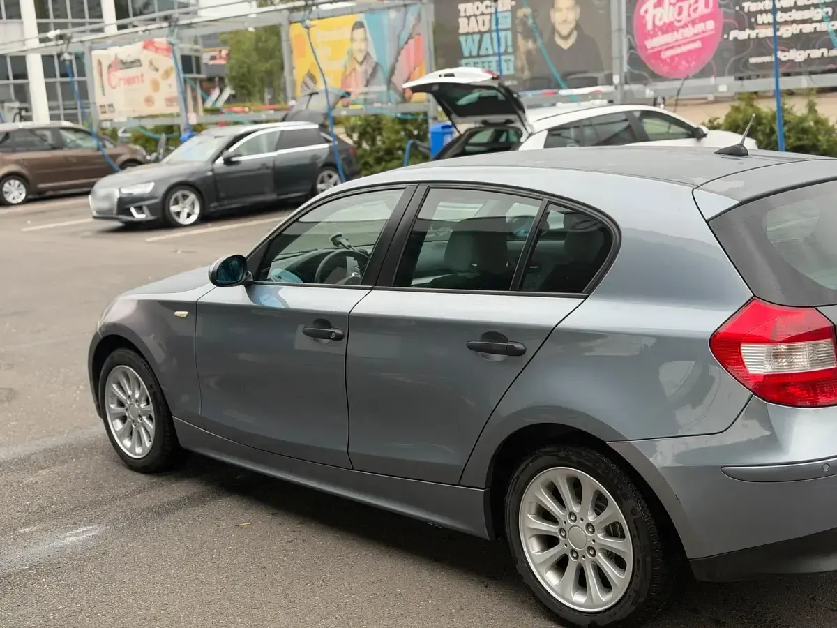Gebraucht BMW 116 116 PS (85 kW) 2004 Andere farben Kleinwagen