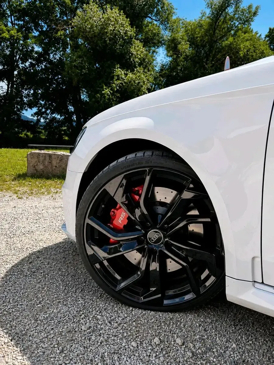 Gebraucht Audi RS3 367 PS (269 kW) 2015 Weiß Limousine